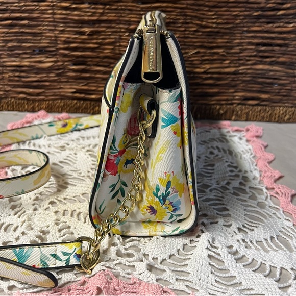 Steve Madden Floral Blexi Crossbody Bag Purse - Picture 3 of 14